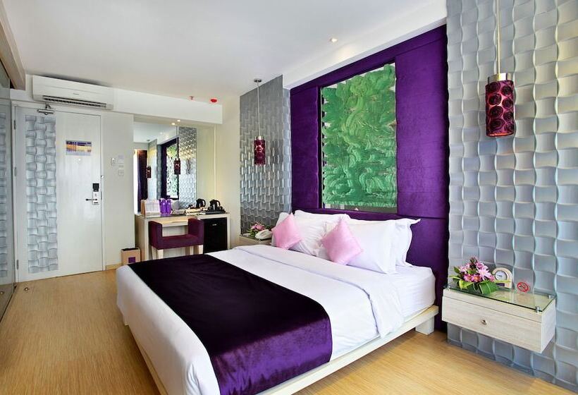 디럭스 룸, Grand Mega Resort & Spa Bali