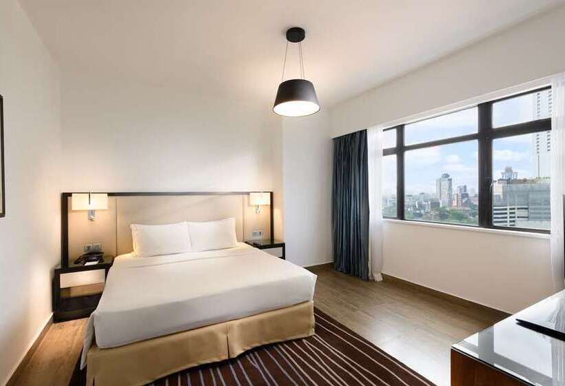 Номер Deluxe Кровать Кинг, Hilton Wuhan Optics Valley
