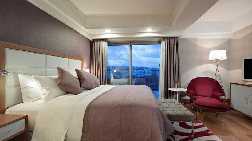 Люкс Повышенной Комфортности, Hilton Wuhan Optics Valley