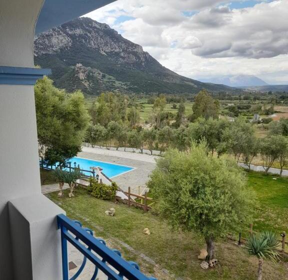 Номер Стандарт Трехместный, Agriturismo Palas De Serra Country Resort