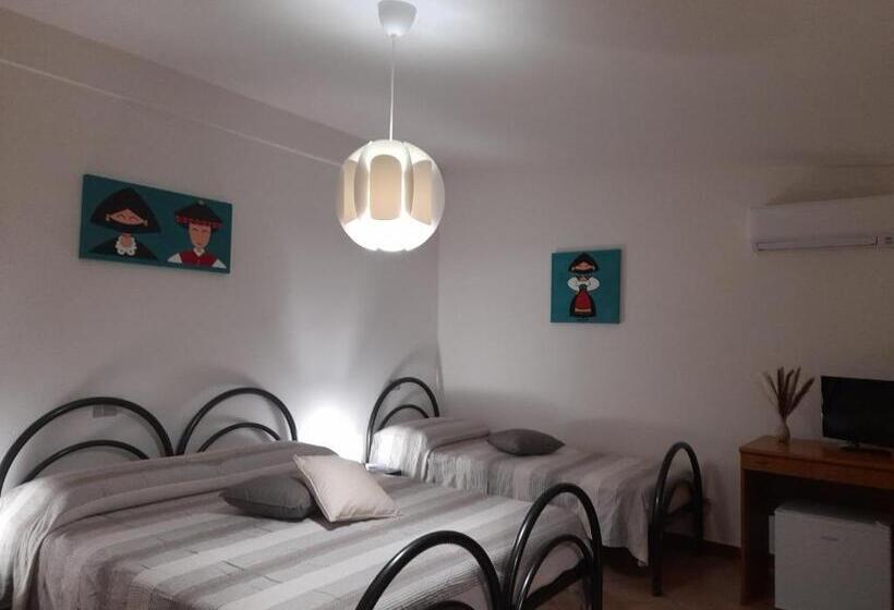 Номер Стандарт Трехместный, Agriturismo Palas De Serra Country Resort