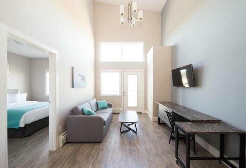 스위트 킹사이즈 침대, The Suites, Inn Hotels