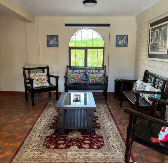 Люкс Повышенной Комфортности, Hacienda Santa Ana Lodging