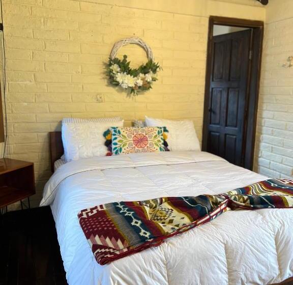 חדר משפחתי, Hacienda Santa Ana Lodging