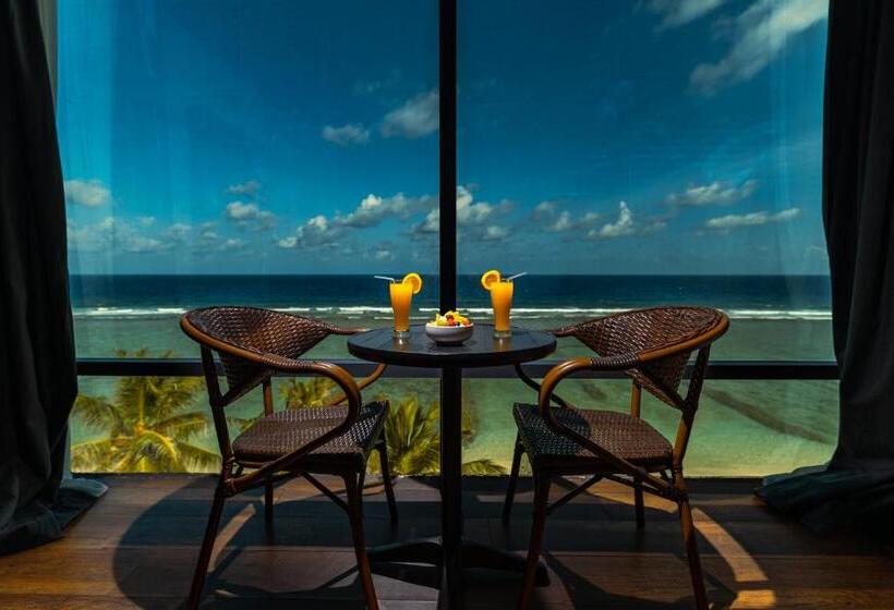 اتاق استاندارد با چشم‌انداز دریا, Chen Beach Inn