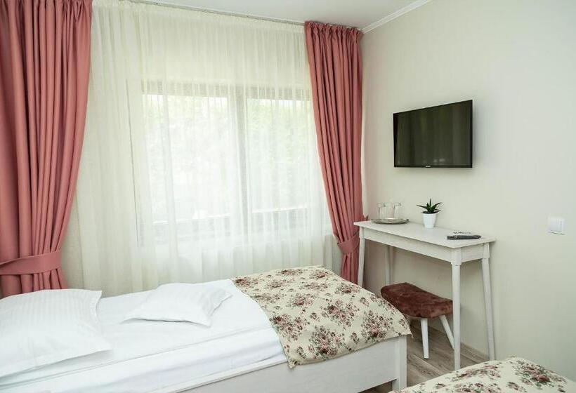 Номер Стандарт, Pensiunea Casablanca