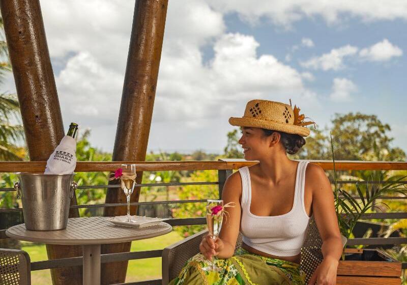 سوئیت با تخت بزرگ, Ohana Rapa Nui