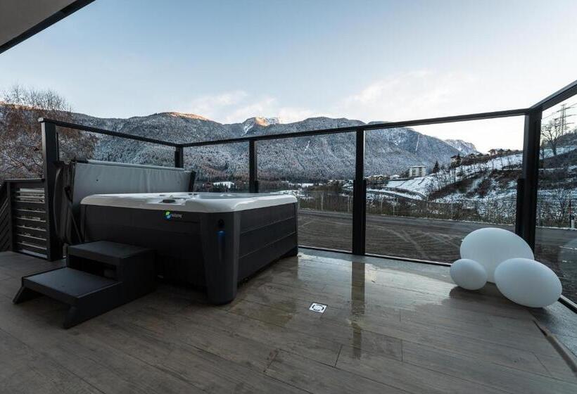 Люкс с гидромассажем, Nidaris   Luxury Private Spa Suites