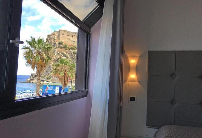 اتاق استاندارد با تخت بزرگ, Bb Oasis