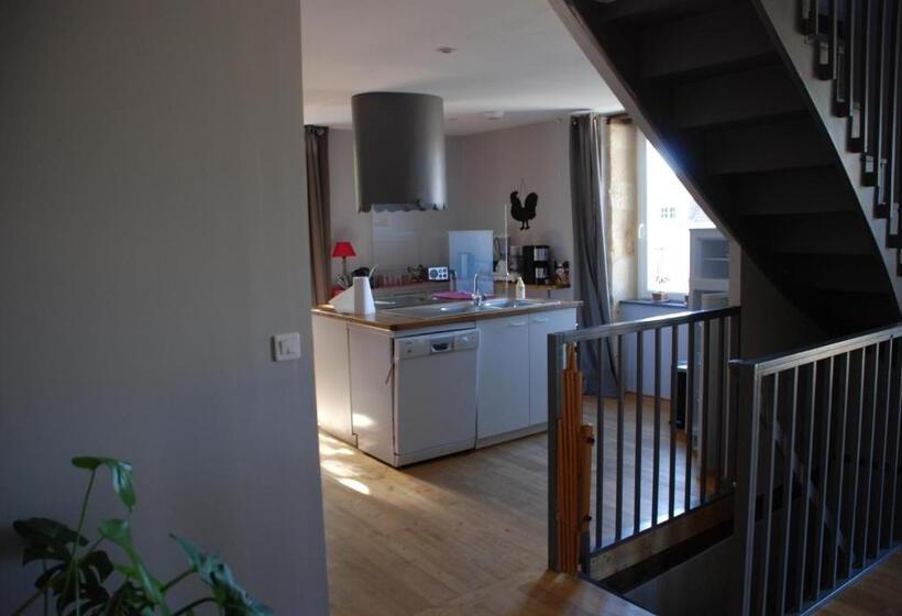 Дом 1 Спальня, Maison D  Hôtes Individuelle La Relinquière