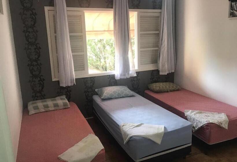 베이직 3인 룸, Hostel Pousada Universitaria