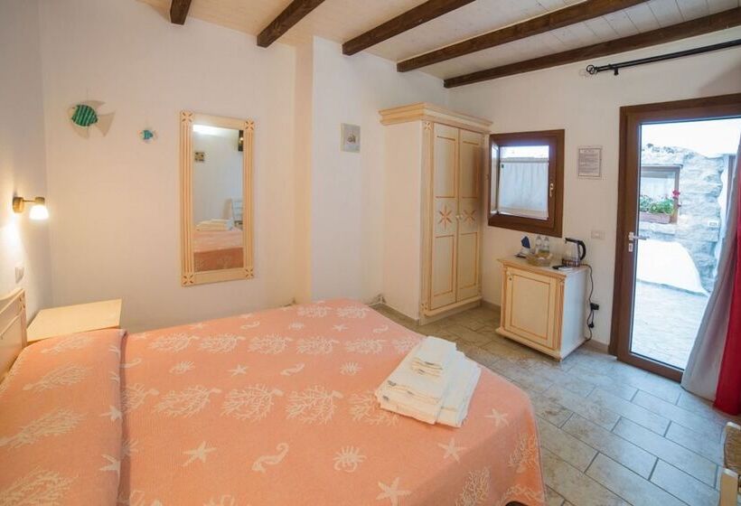 Номер Стандарт, Olbia Domus Inn