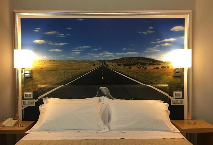 Люкс с гидромассажем, Guglielmotel