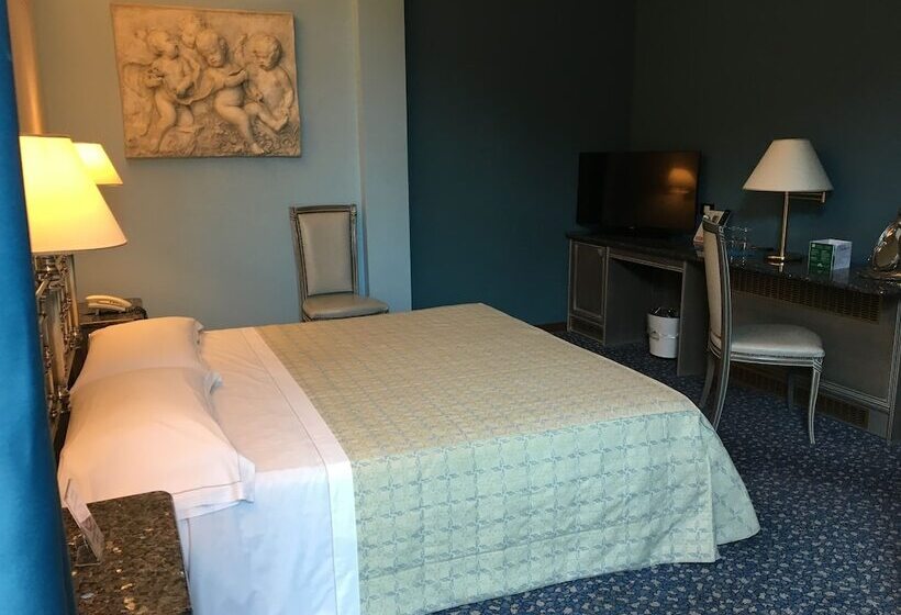 Номер Стандарт Трехместный, Guglielmotel