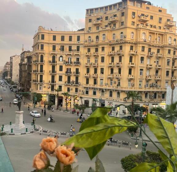 اتاق لوکس یک تخته, Cairo Inn