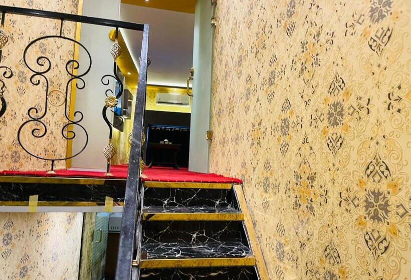1 Bedroom Penthouse Apartment, Cairo Inn