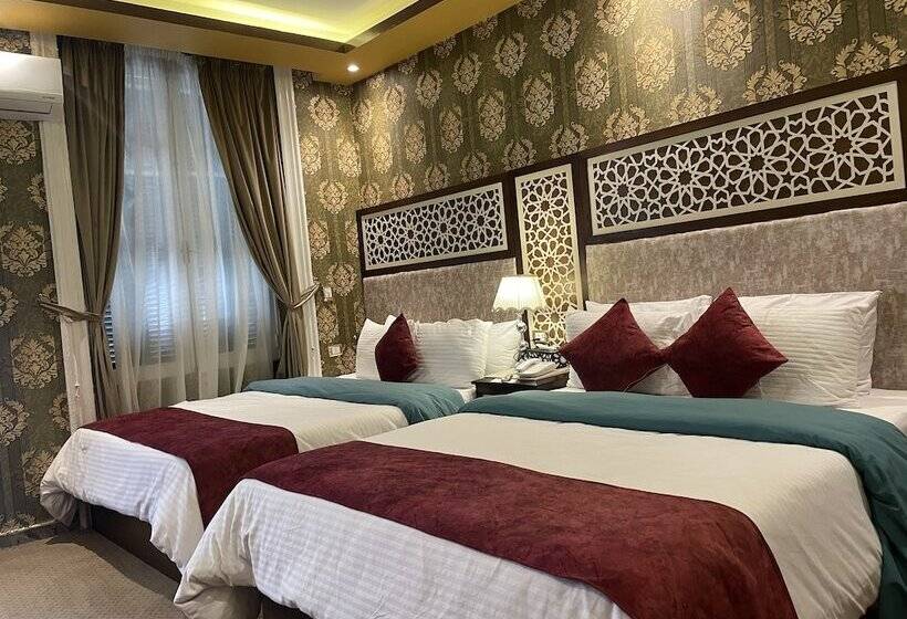 اتاق لوکس چهار تخته, Cairo Inn