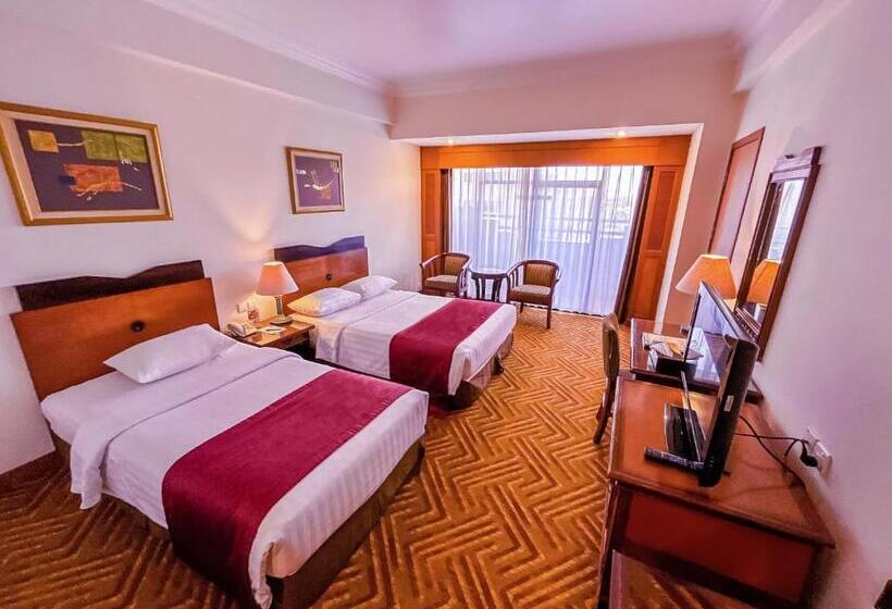Quarto Deluxe, Planet Holiday Hotel & Residence