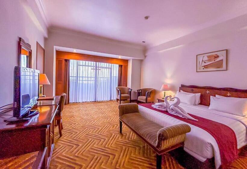 Номер Deluxe, Planet Holiday Hotel & Residence