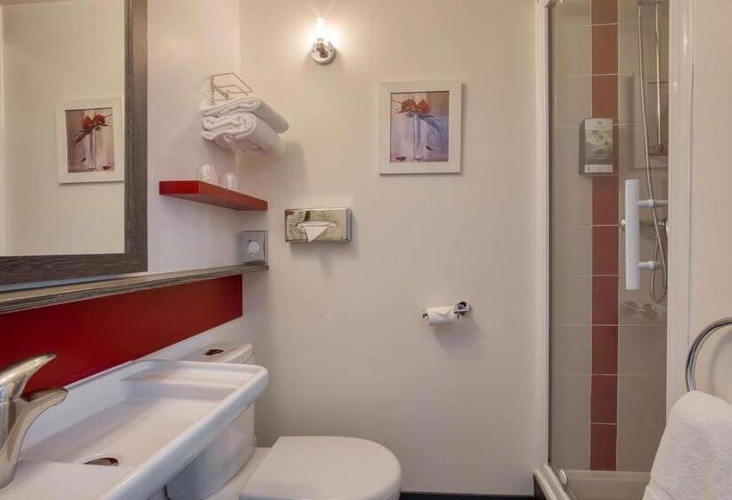 Номер Стандарт Трехместный, Sure Hotel By Best Western Nantes Saint Herblain
