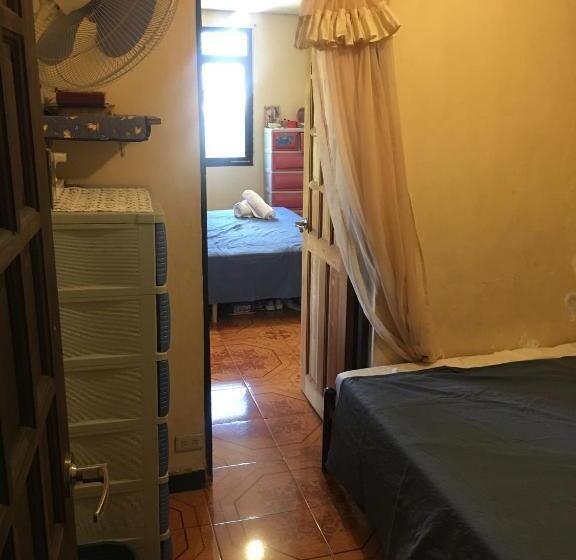 패밀리 룸, Guesthouse Cavite