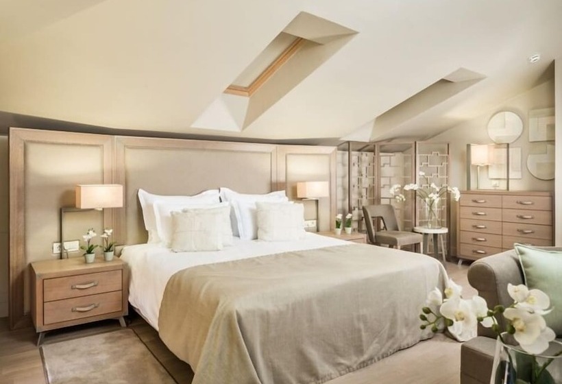 Полулюкс Superior, Art Hotel Kalelarga