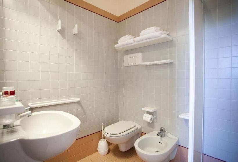 Номер Стандарт Трехместный, Casa Oliva Albergo Diffuso
