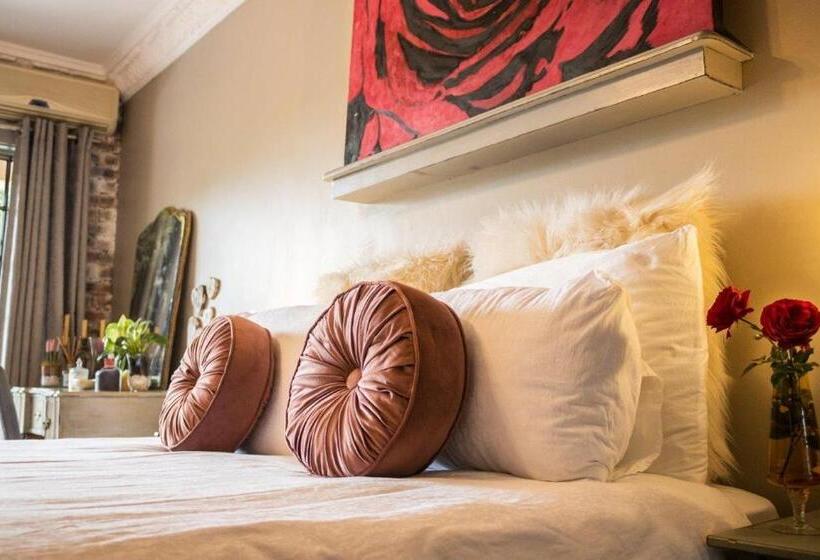 Номер Стандарт Вид на Сад, La Casa Nostra Villa Rose Garden Bella