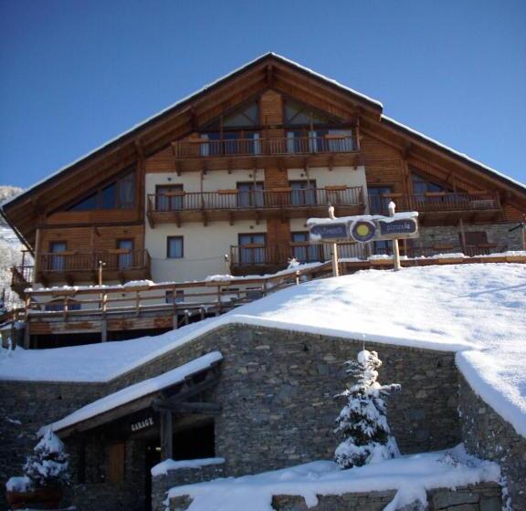إستوديو قياسى, Residence Cianfuran  Happy Rentals