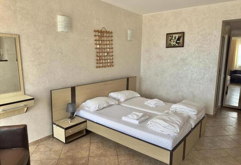 اتاق استاندارد, Vila Plaja Azur
