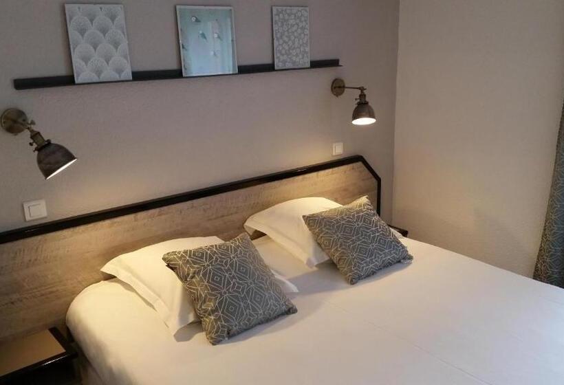 Номер Стандарт с Террасой, Amadour Hôtel