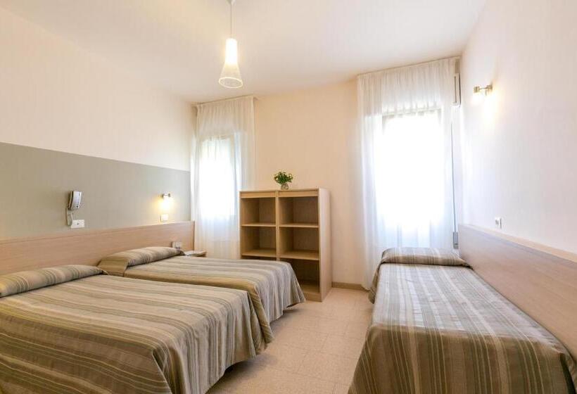 Quarto Triplo Estandar, Colonna