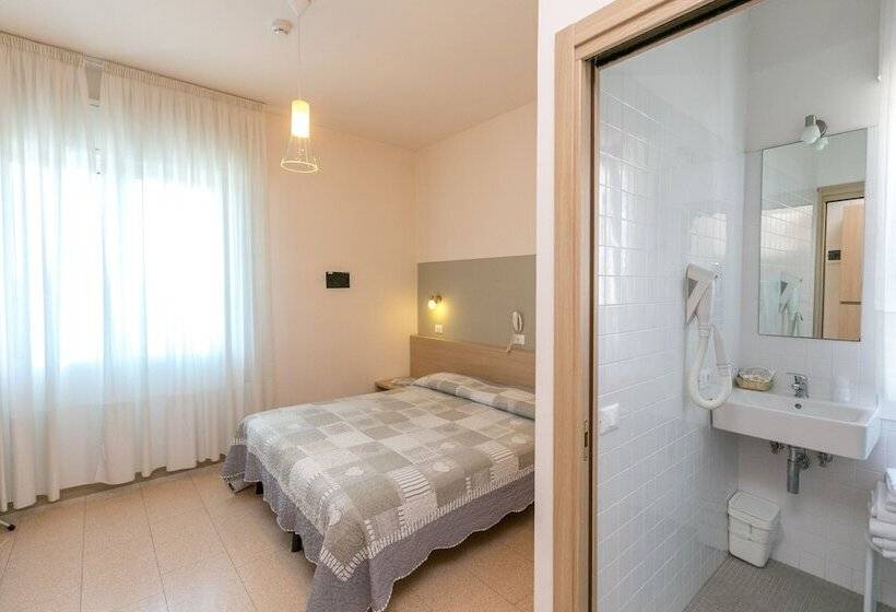 Quarto Triplo Estandar, Colonna