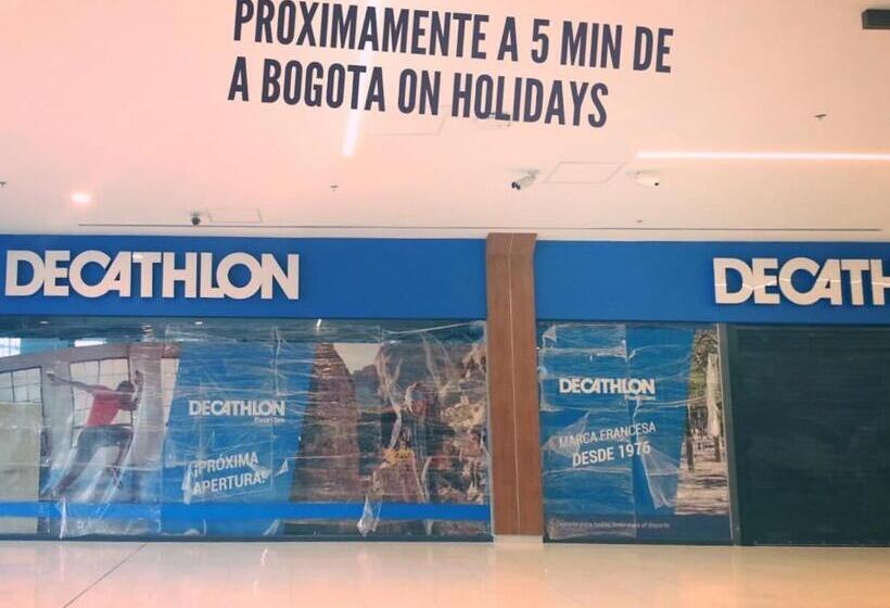 اتاق استاندارد سه نفره, A Bogota On Holidays By Open