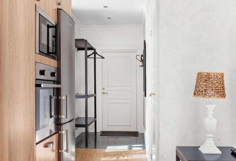 Апартаменты 1 Спальня, Donners Hotell