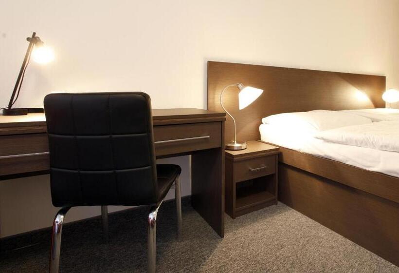Номер Комфорт, Máj Hotel Medical Wellness