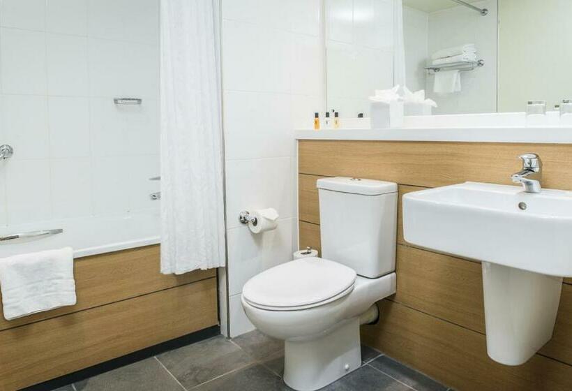 Апартаменты 1 Спальня, De Vere Cotswold Water Park Apartments