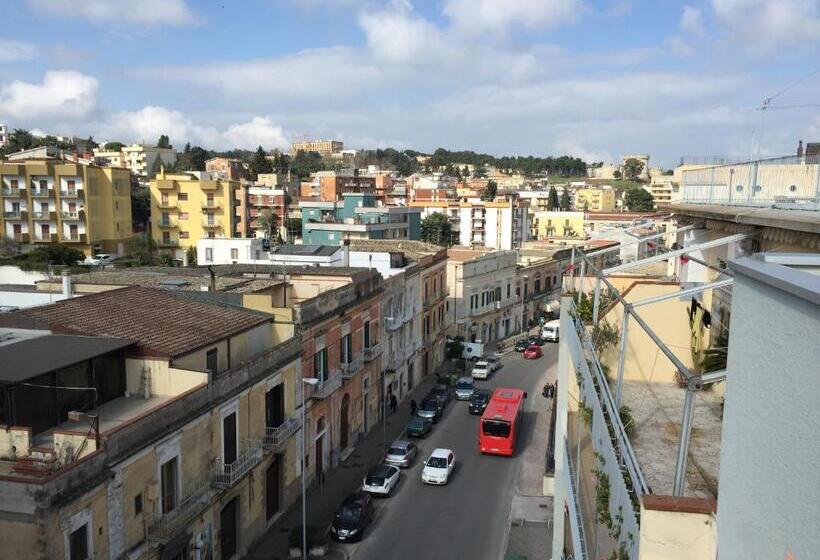 سوئیت جونیور با چشم‌انداز, Dimore Le Lucane