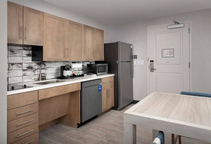 Suite Accessibile ai persone con mobilità ridotta, Homewood Suites By Hilton Destin