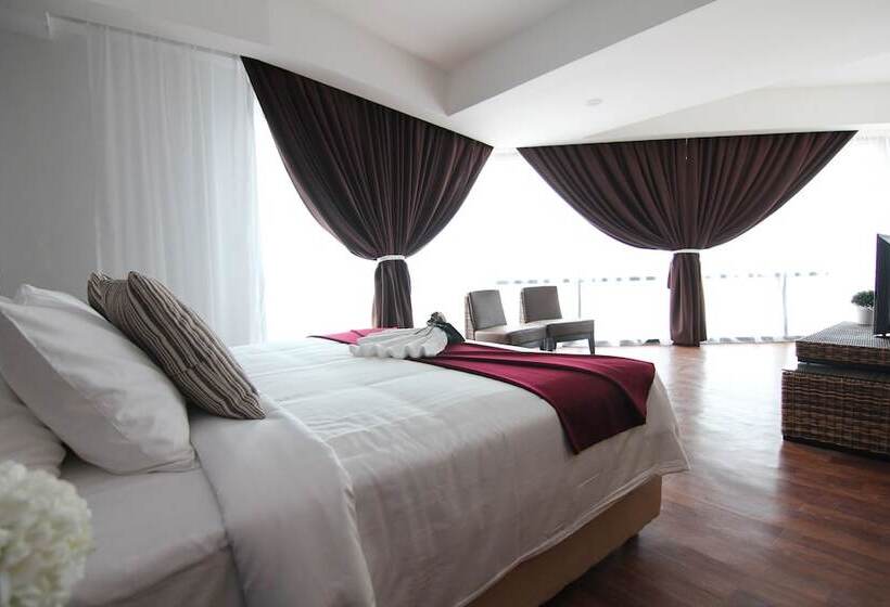 سوییت اجرایی, Nexus Regency Suites &