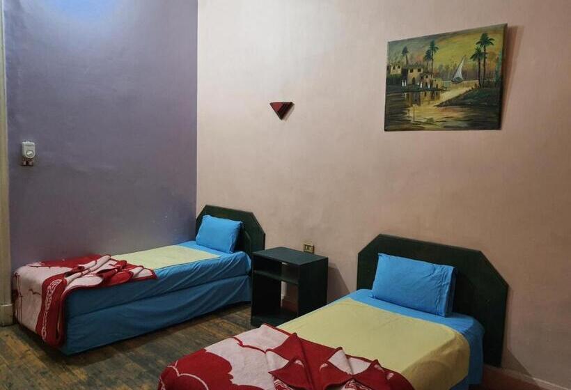 اتاق استاندارد, African House Hostel