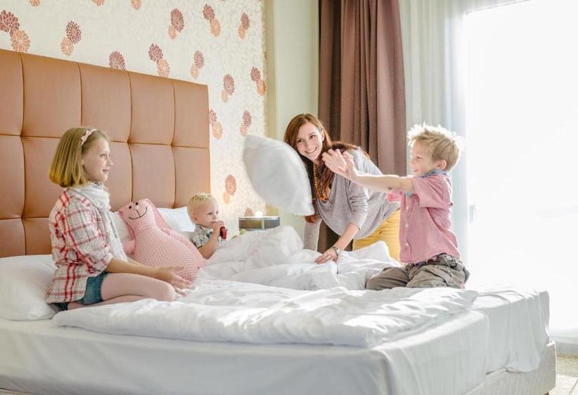 Номер Deluxe, Corso Hotel Pécs