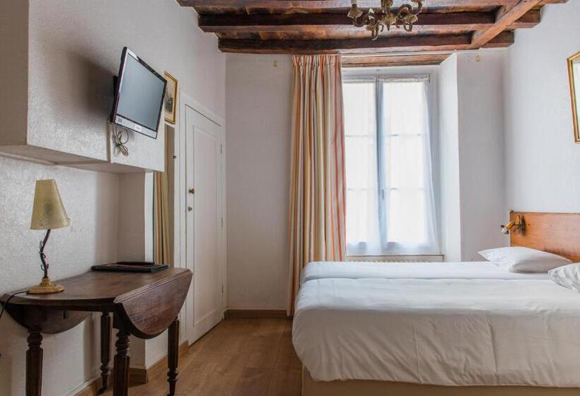Номер Стандарт, Le Relais Des Templiers