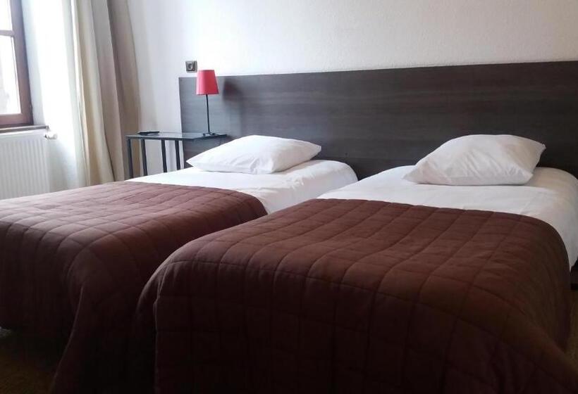 Номер Стандарт, Le Relais Des Dix Crus   Logis Hôtel B&b