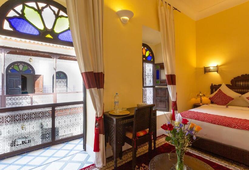 سوییت جونیور, Riad Al Jana