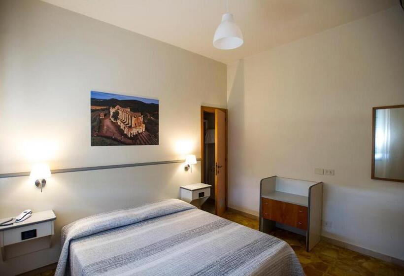 Chambre Standard Individuelle, Ai Tufi