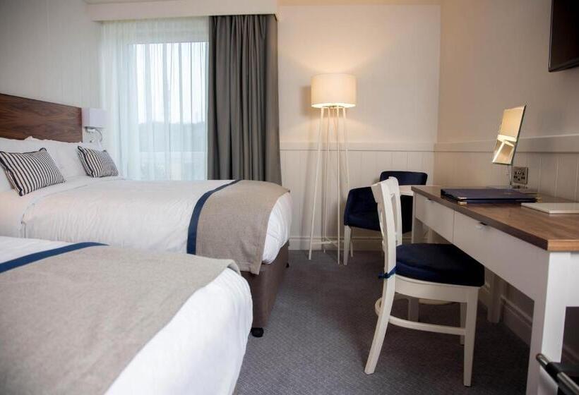 Номер Стандарт, Waterfront Hotel Dungloe