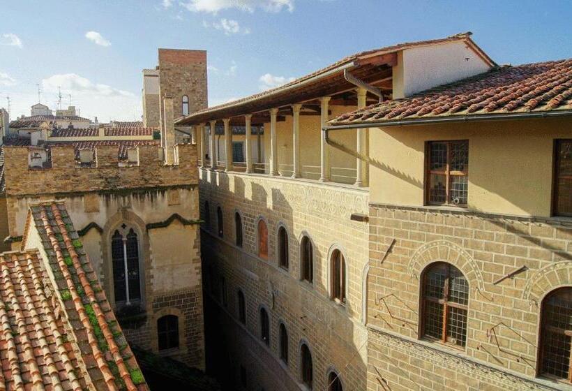 اتاق استاندارد یک تخته با چشم‌انداز, Relais Cavalcanti Guest House