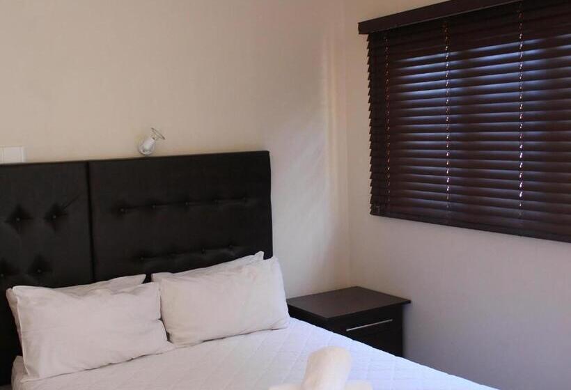 Quarto Estandar, Horseshoe Inn And Conference Center