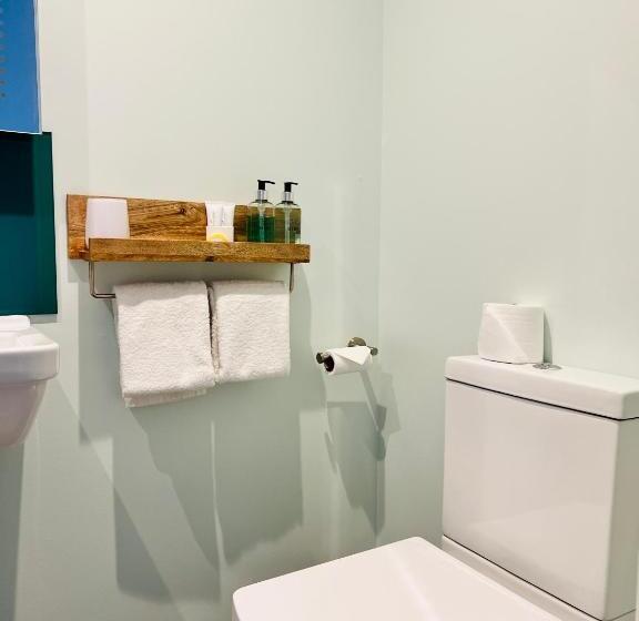 غرفة قياسية سرير كينج, Killorn Guest House
